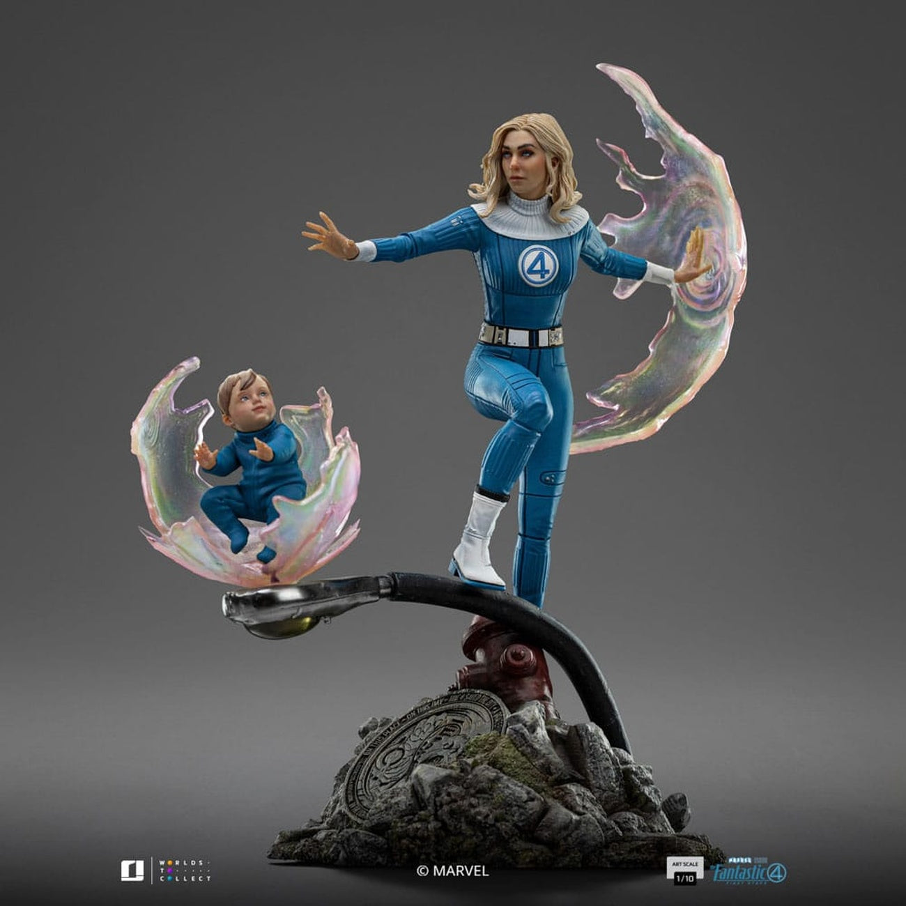 Product image Fantastic Four Art Scale Statue 1/10 Invisible Woman and Franklin 28 cm