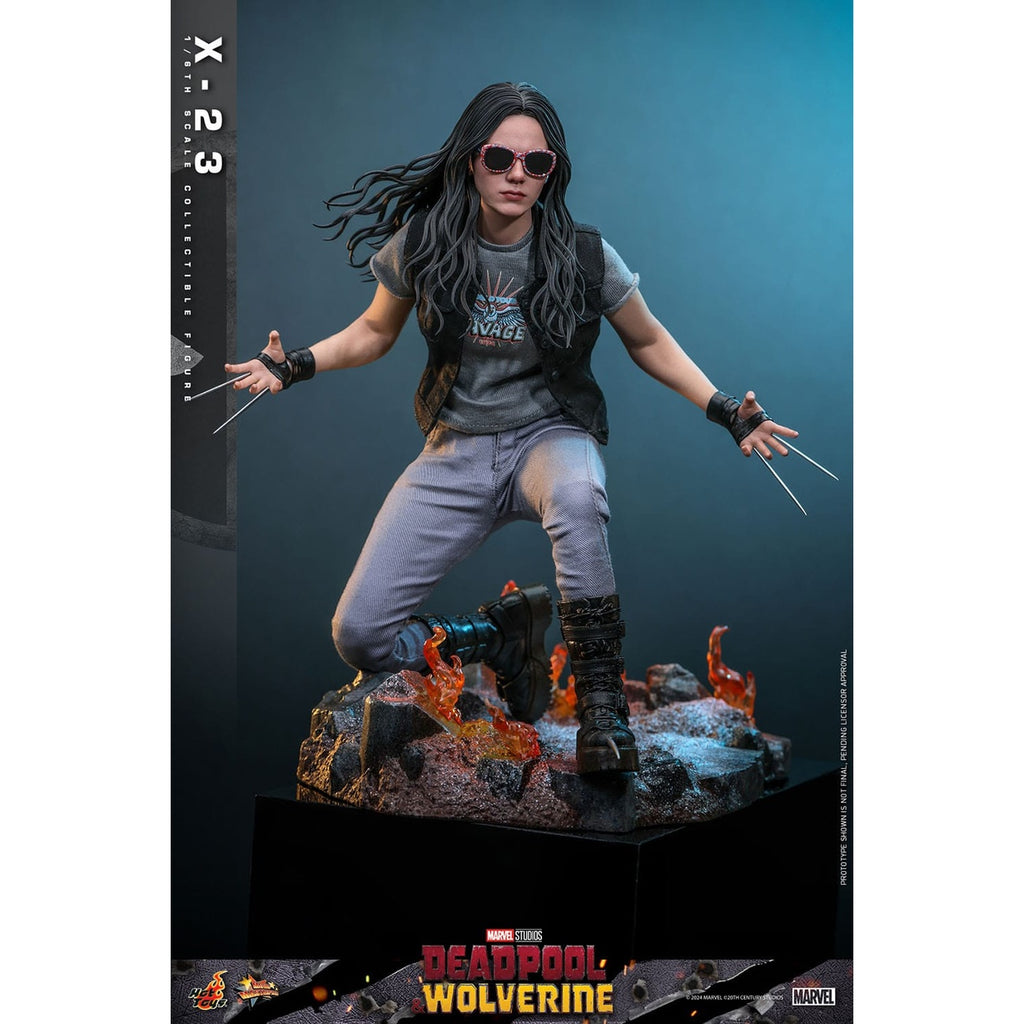 Image produit Deadpool & Wolverine Movie Masterpiece figurine articulée 1/6 X-23 27 cm