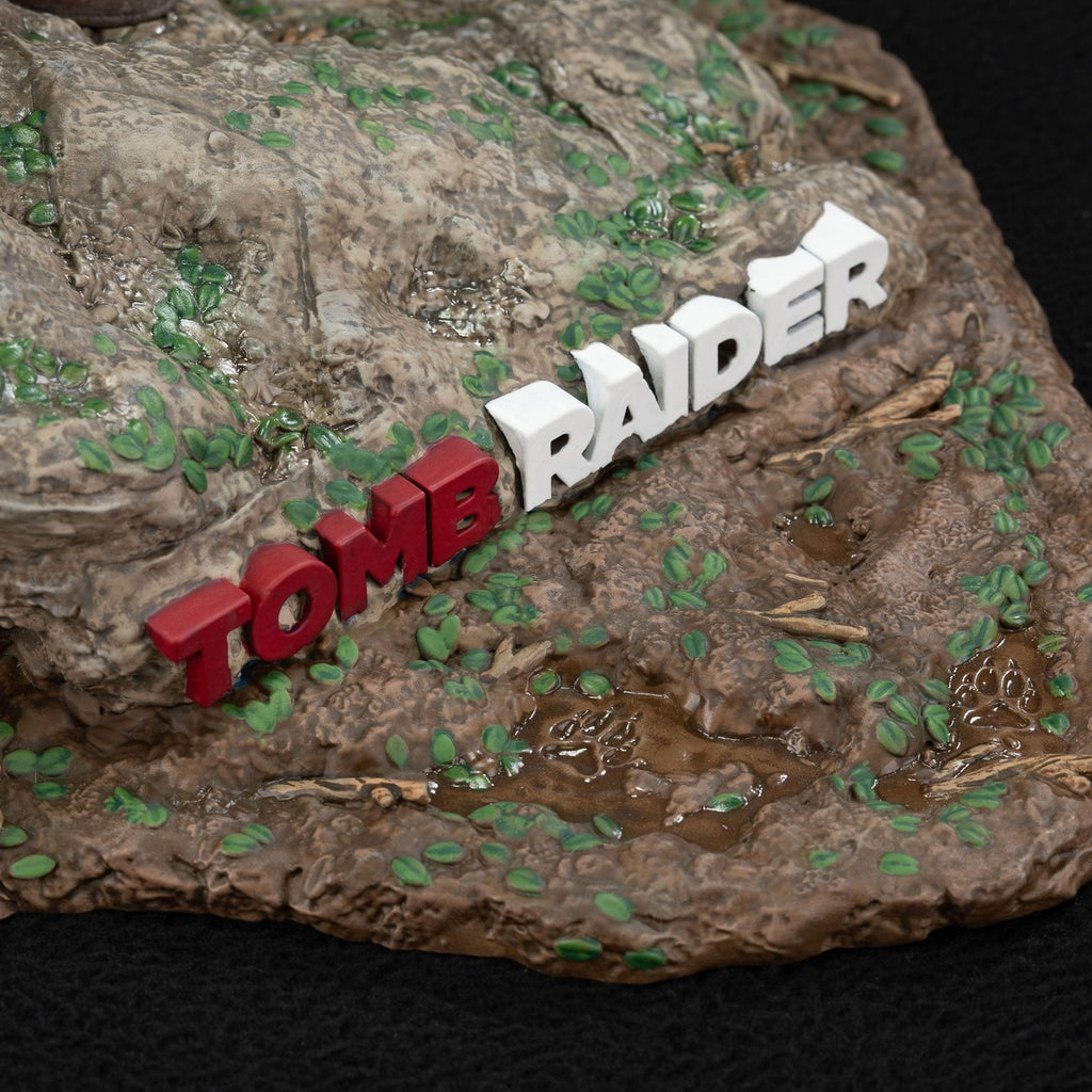 Image produit Tomb Raider Statue PVC Lara Croft Survivor Era 33 cm