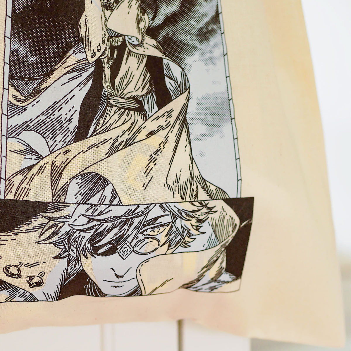 Image produit Tote bag Qifrey pour les fans de Atelier of Witch Hat