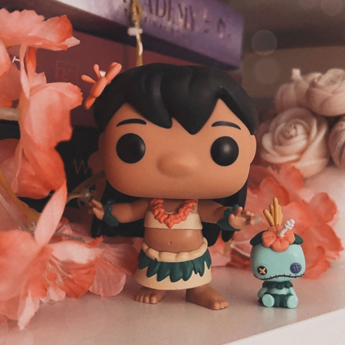 Image produit Lilo & Stitch - Lilo avec Scrump figurine Funko Pop!