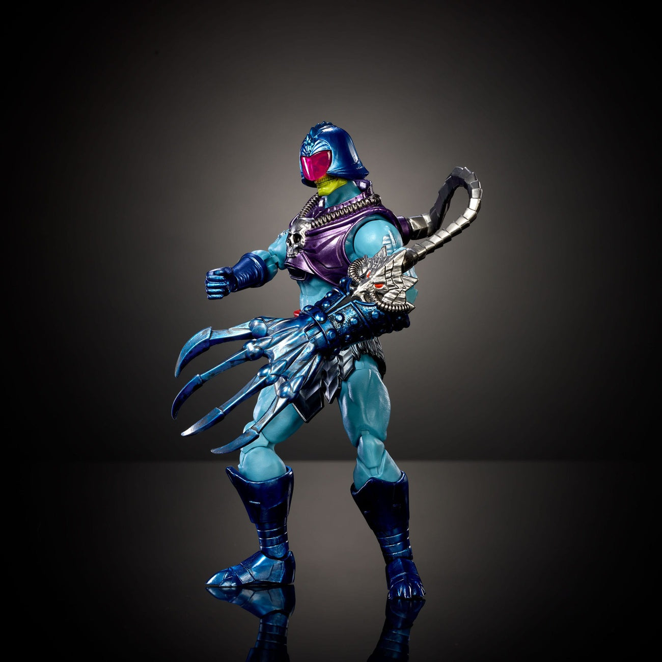 Product image Masters of the Universe New Eternia Action Figure Terror Claws Skeletor 18 cm