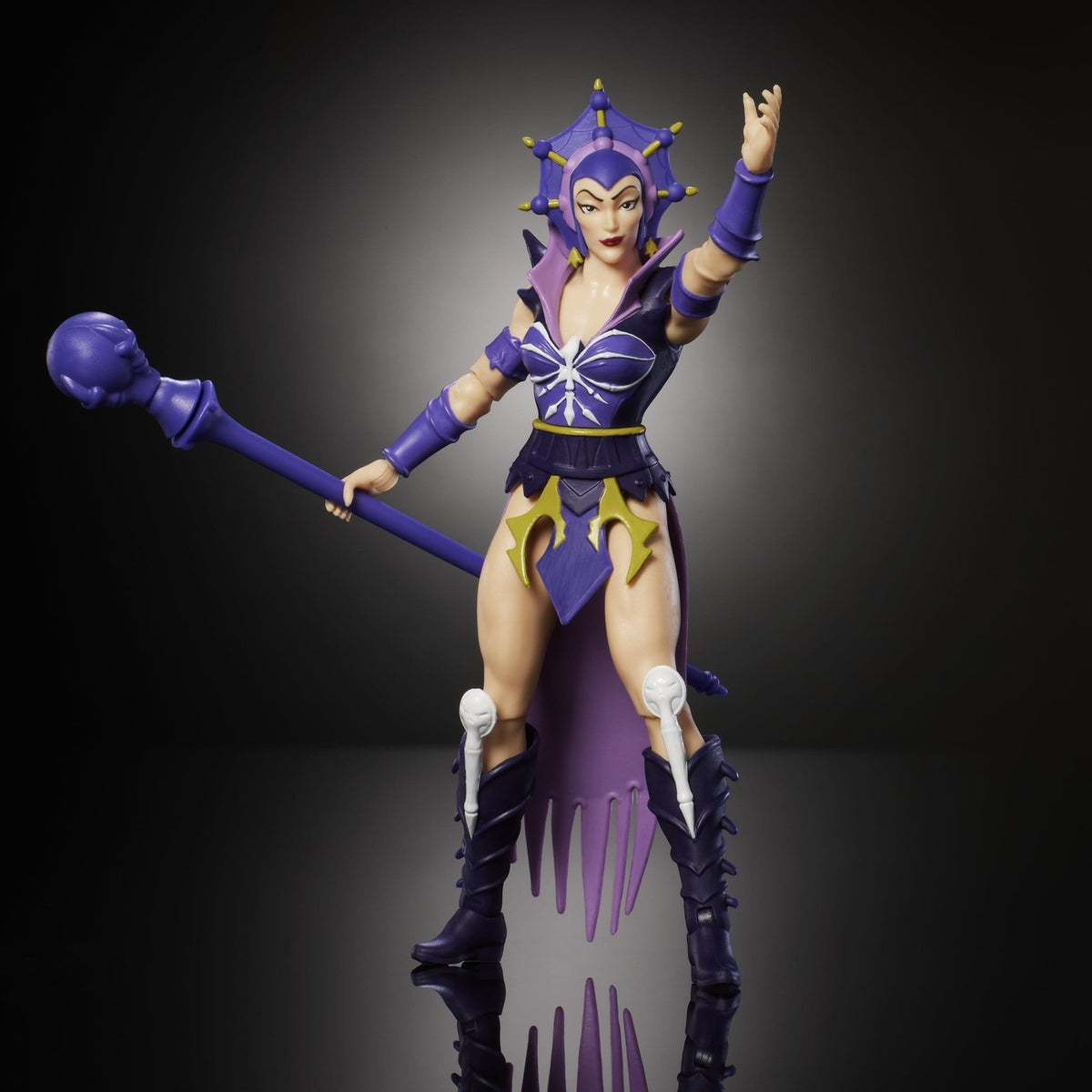 Image produit Masters of the Universe Origins figurine articulée Cartoon Collection : Evil-Lyn 14 cm