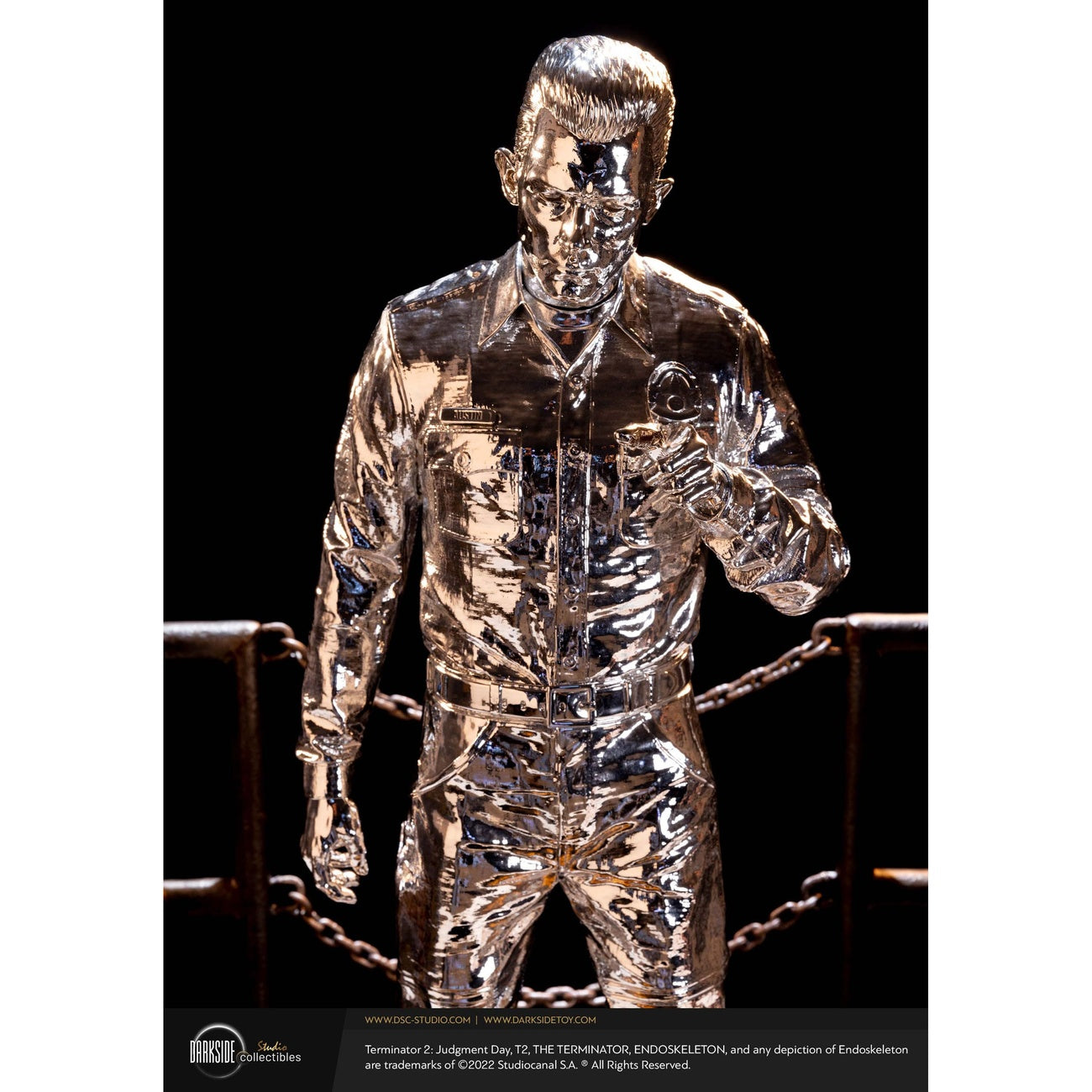 Product image Terminator 2 Judgment Day Premium Statue 1/3 T-1000 Liquid Metal 30th Anniversary Edition 70 cm