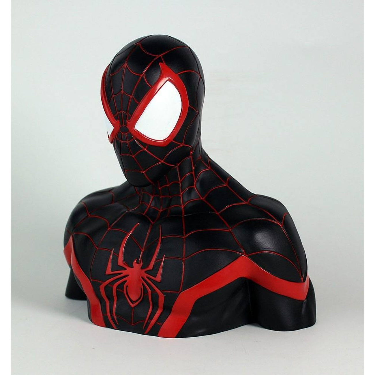 Image produit Marvel Tirelire Spider-Man (Miles Morales) 25 cm