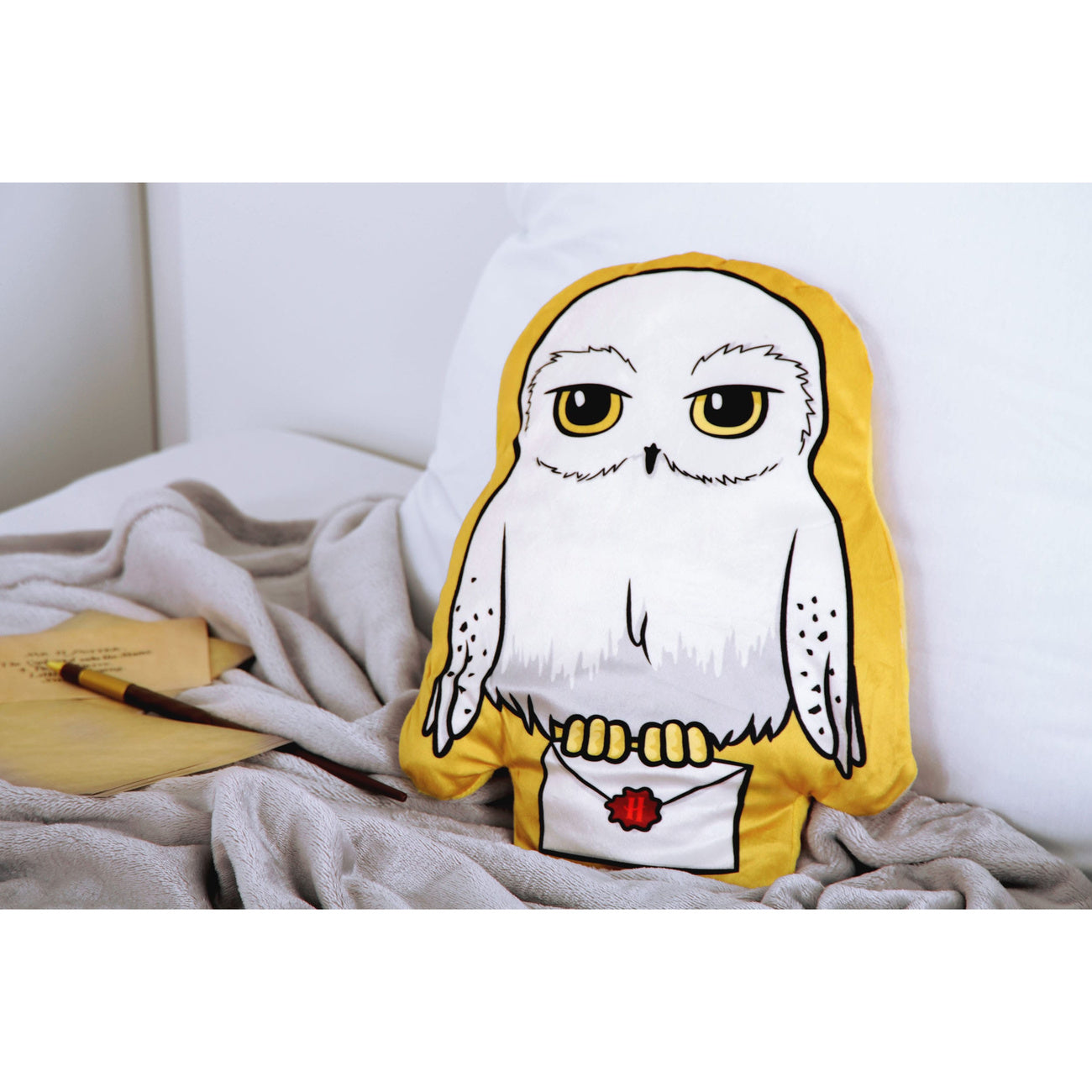 Product image Harry Potter Decorative Cushion Hedwig 35 cm