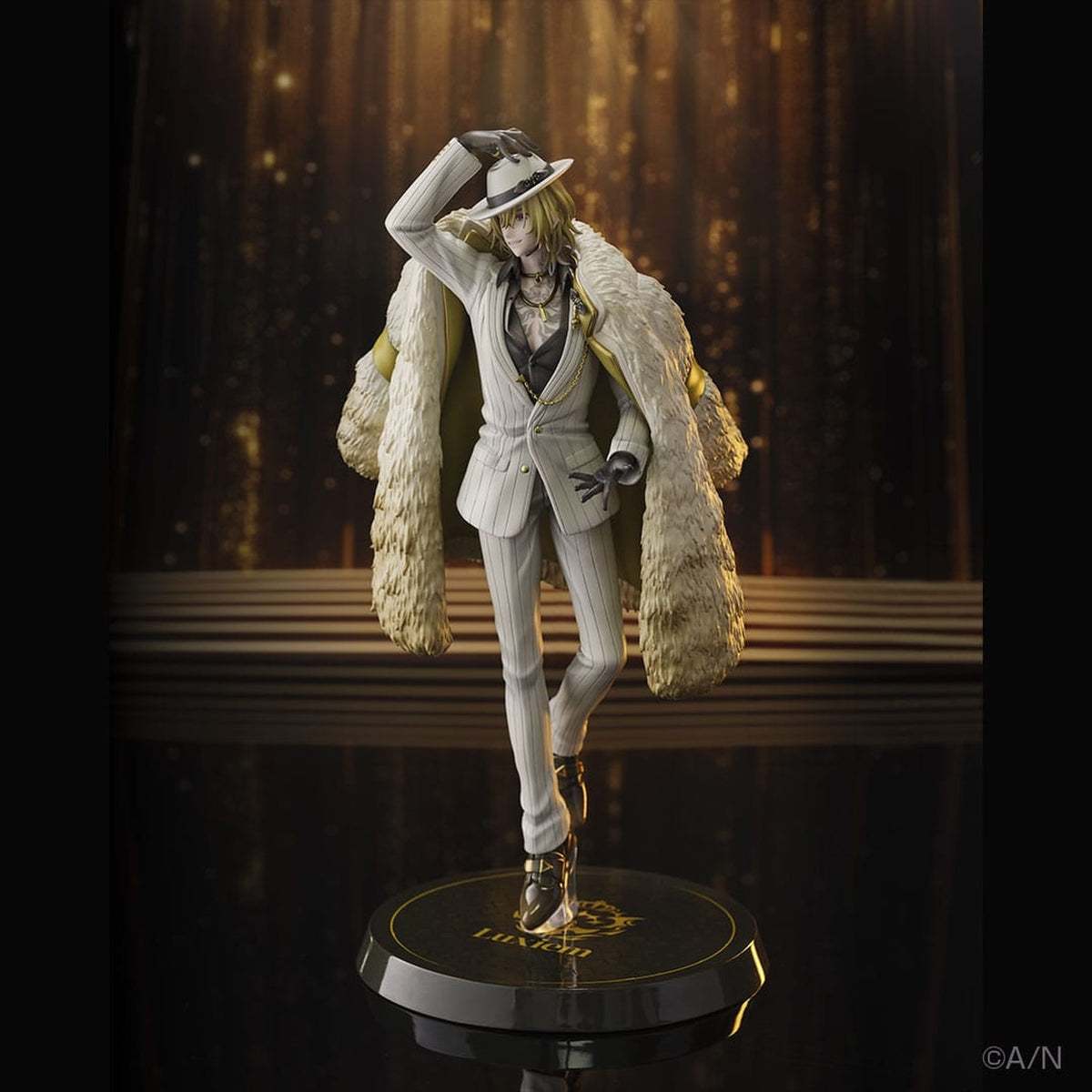 Image produit Nijisanji Statue PVC 1/7 Luca Kaneshiro 30 cm