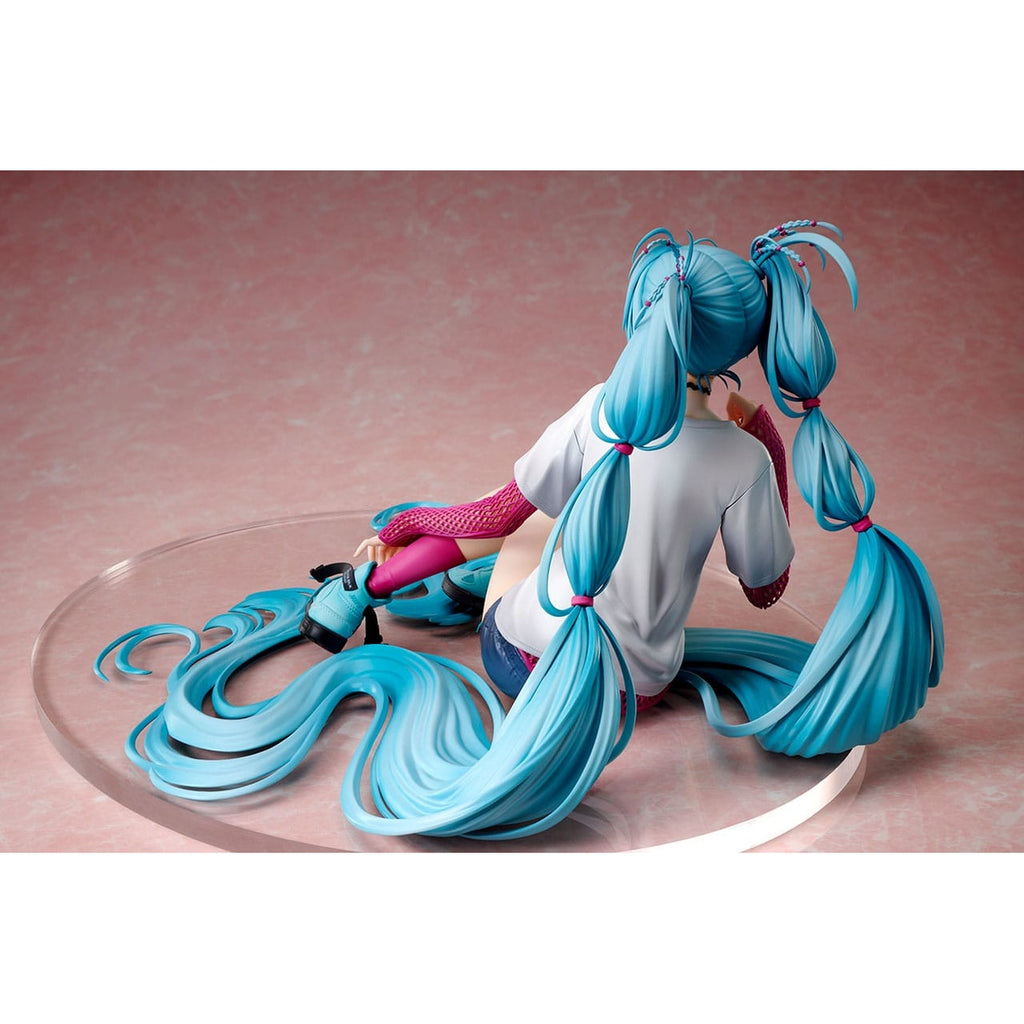 Image produit Statuette Hatsune Miku 1/4 Yoneyama Mai The Latest Street Style "Cute" 17 cm