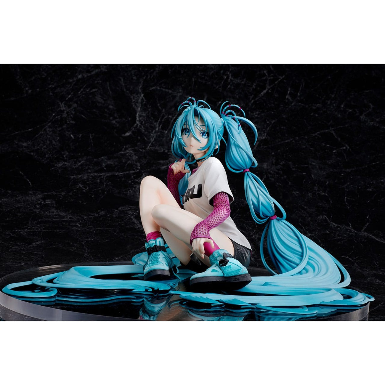 Image produit Statuette Hatsune Miku 1/4 Yoneyama Mai The Latest Street Style "Cute" Édition Limitée 17 cm