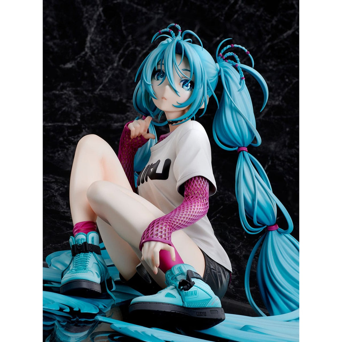 Image produit Statuette Hatsune Miku 1/4 Yoneyama Mai The Latest Street Style "Cute" Édition Limitée 17 cm