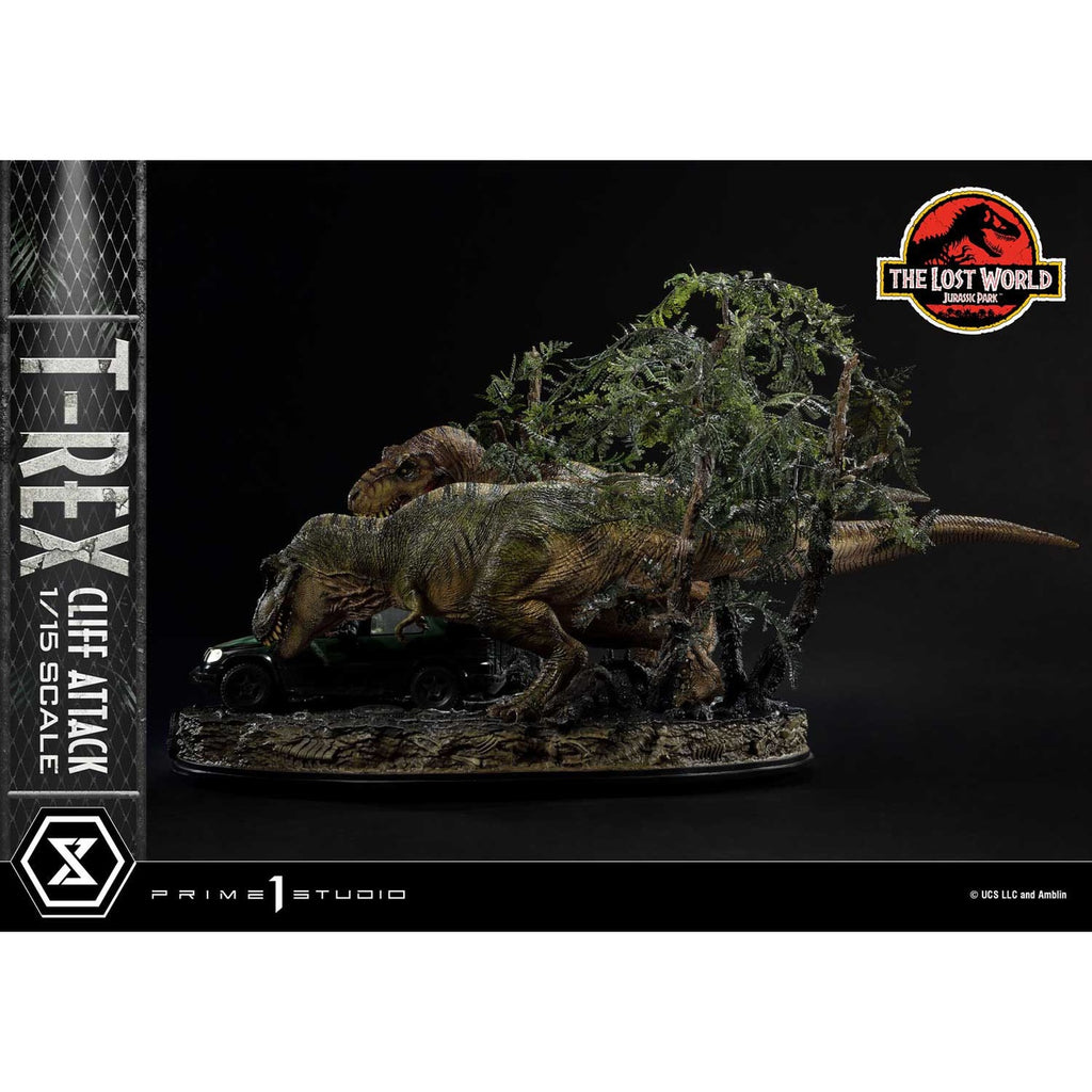 Image produit Jurassic World : Le Monde perdu Statue 1/15 Attaque du T-Rex sur la falaise 53 cm
