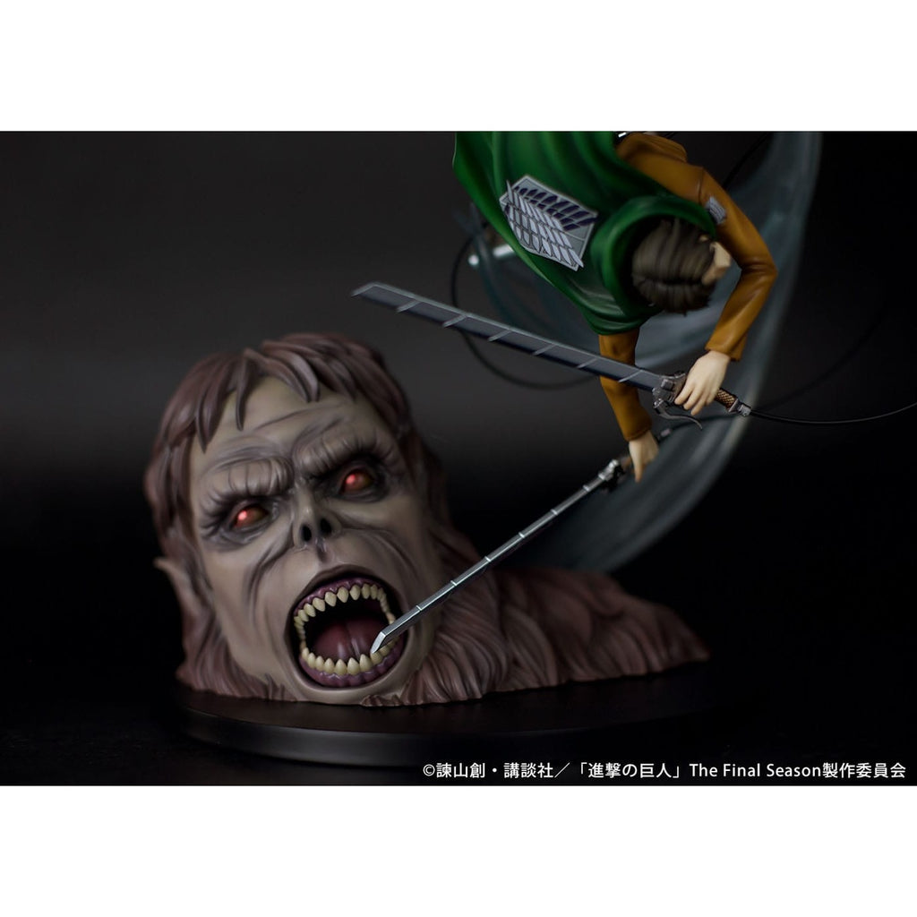 Image produit Attack on Titan Statue PVC 1/7 Levi vs Titan Bestial Ver. 28 cm