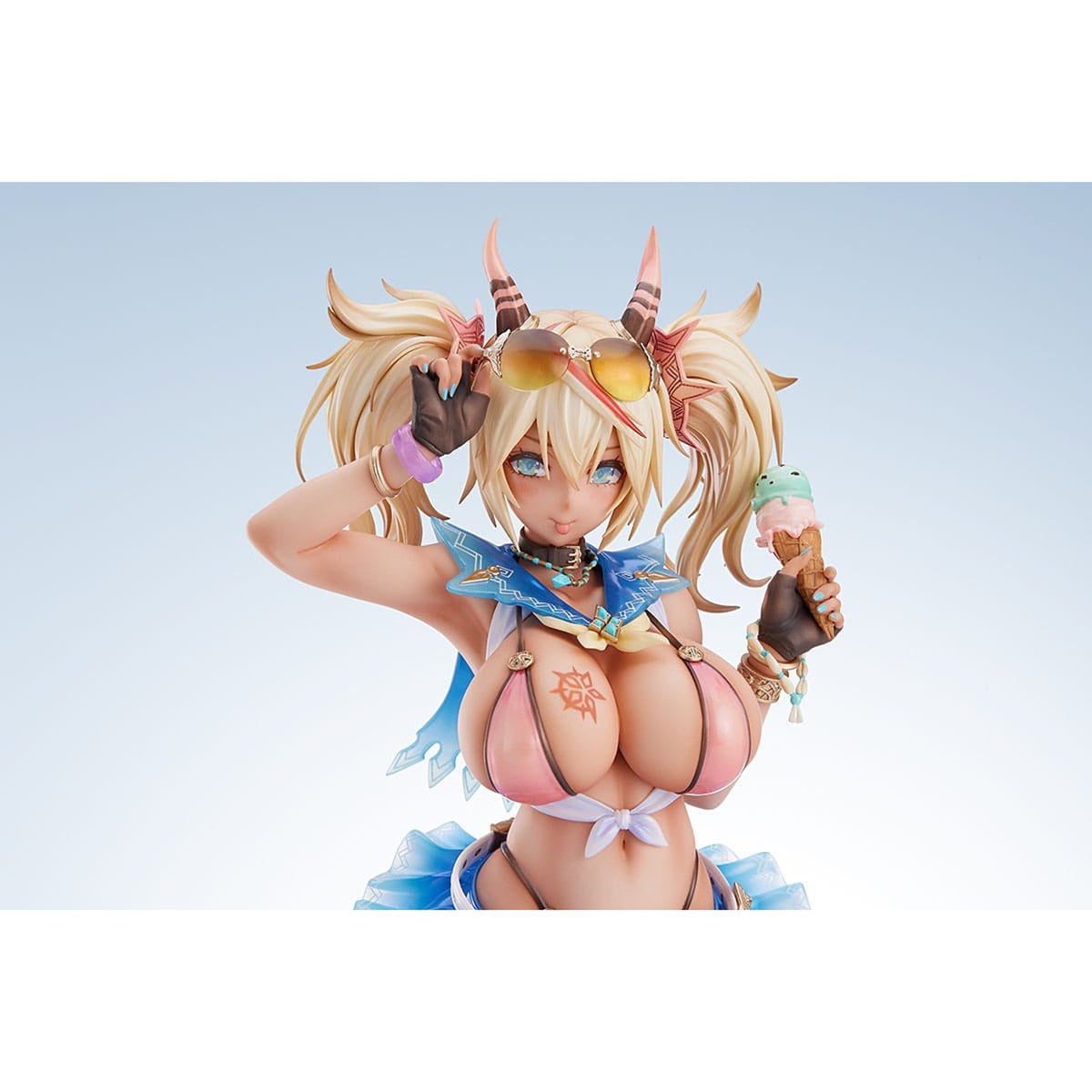 Image produit Idola Phantasy Star Saga Statue PVC 1/7 Summer Innocent Gene Chaos 27 cm