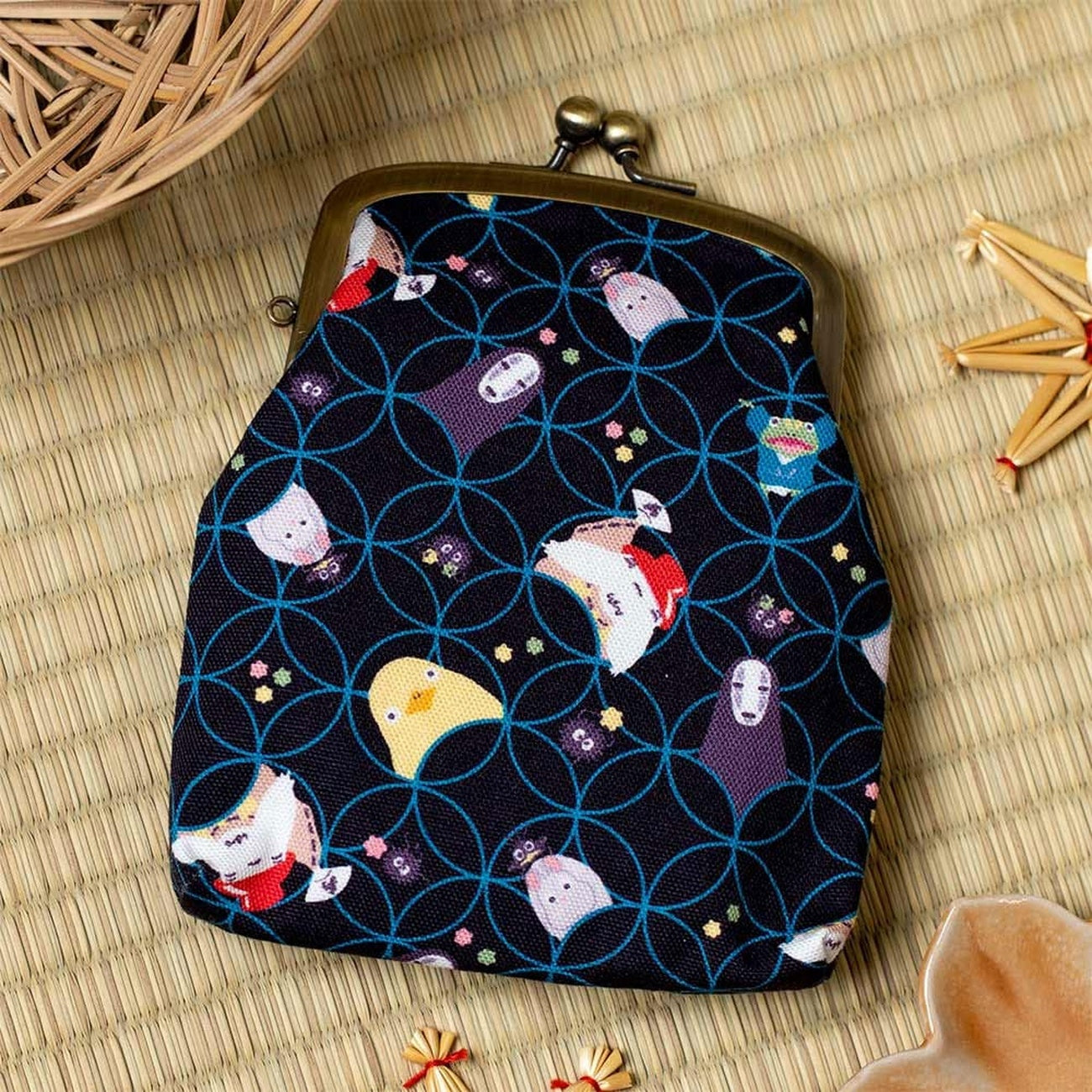 Image produit Le Voyage de Chihiro Portefeuille Chihiro Wallet Spirits and Candy