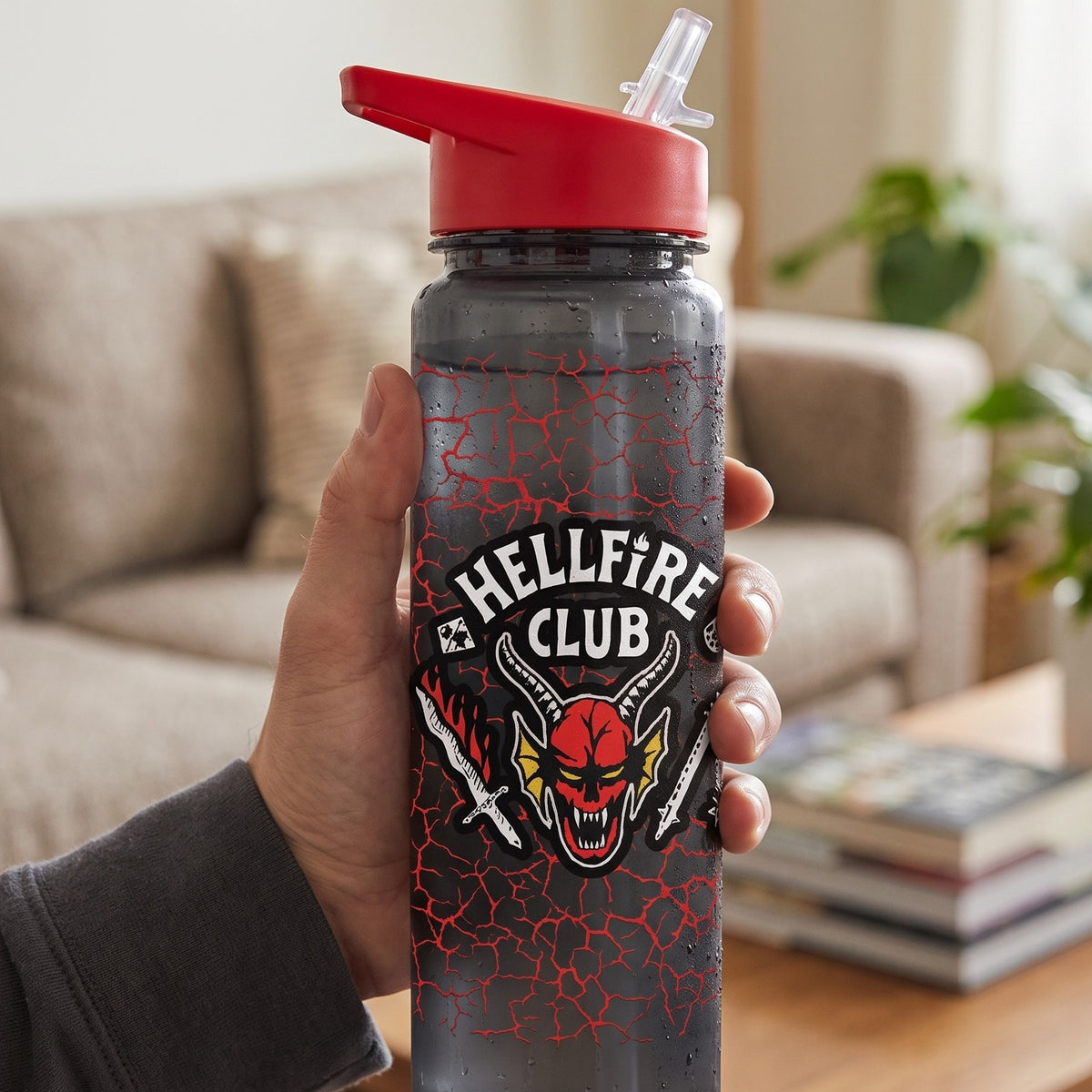 Image produit Stranger Things 4 Gourde Hellfire Club