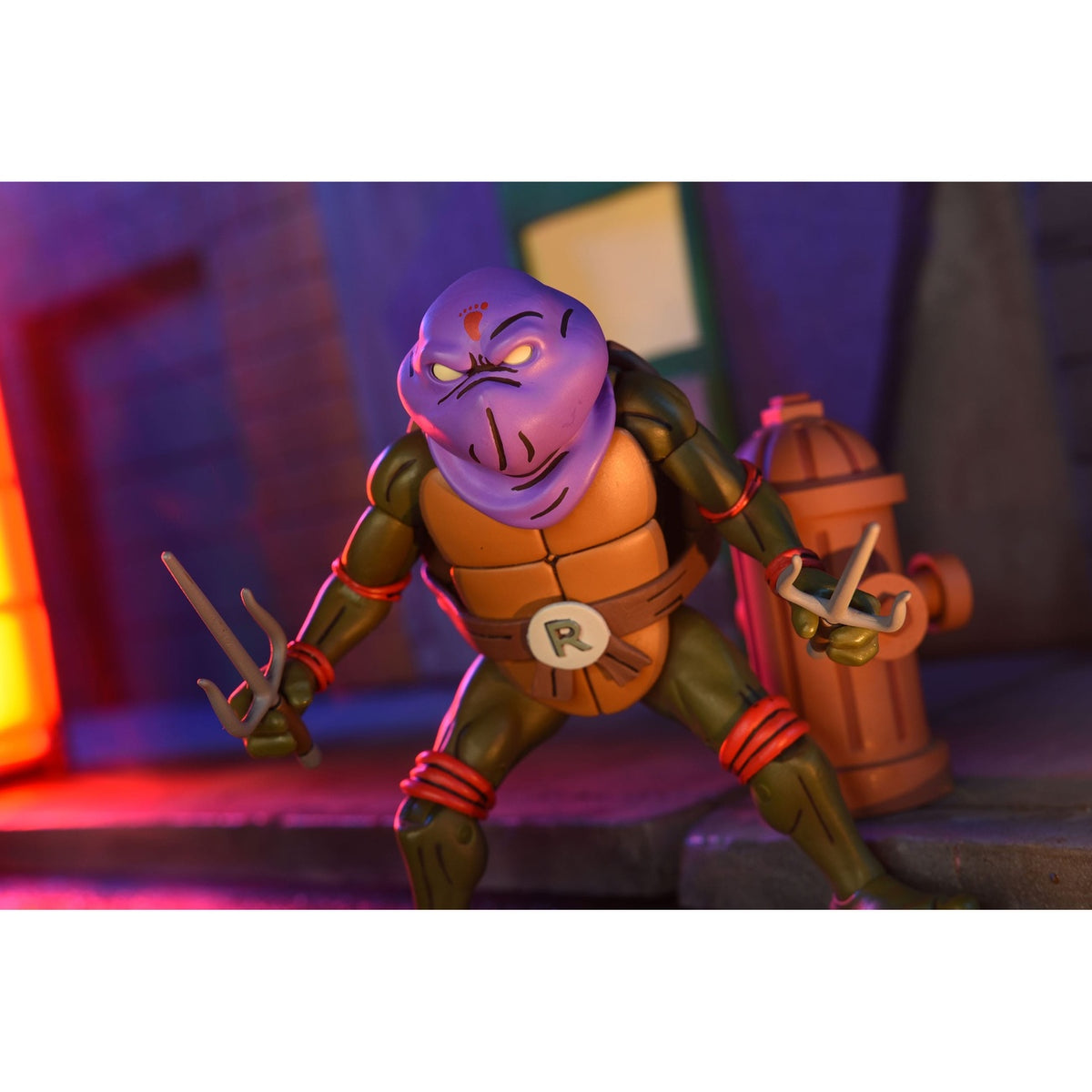 Image produit Teenage Mutant Ninja Turtles Figurine d’action Ultimate Dark Leo 18 cm