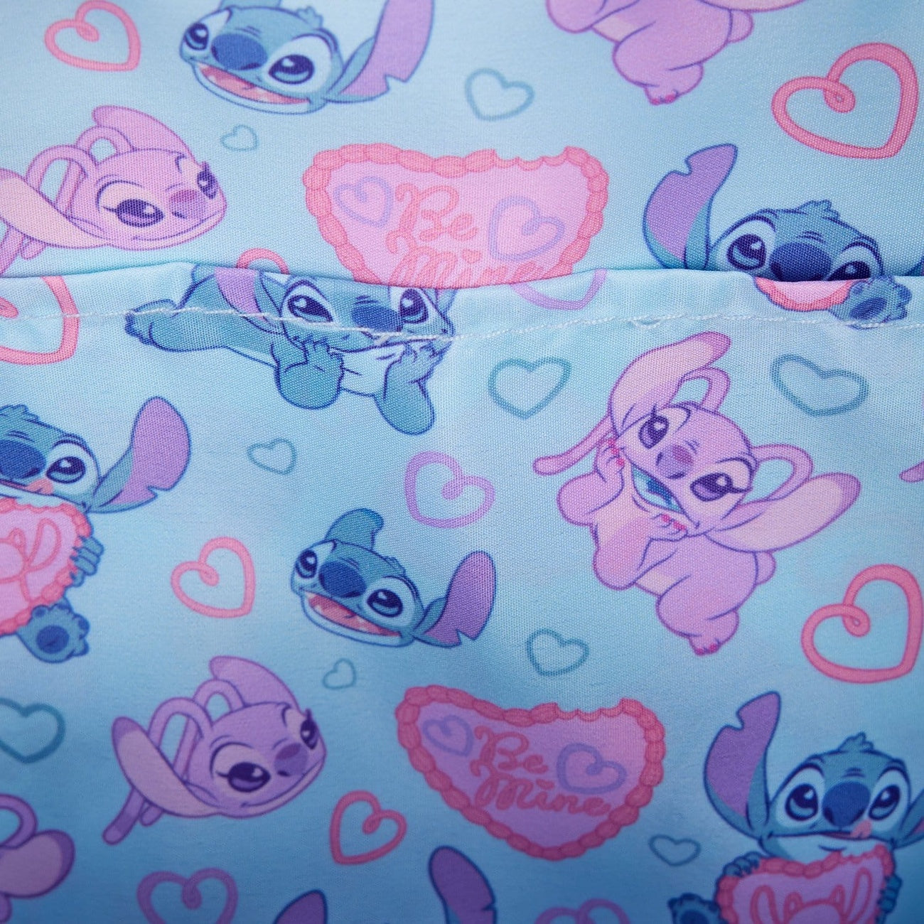 Image produit Lilo & Stitch by Loungefly Mini Sac à dos Be Mine