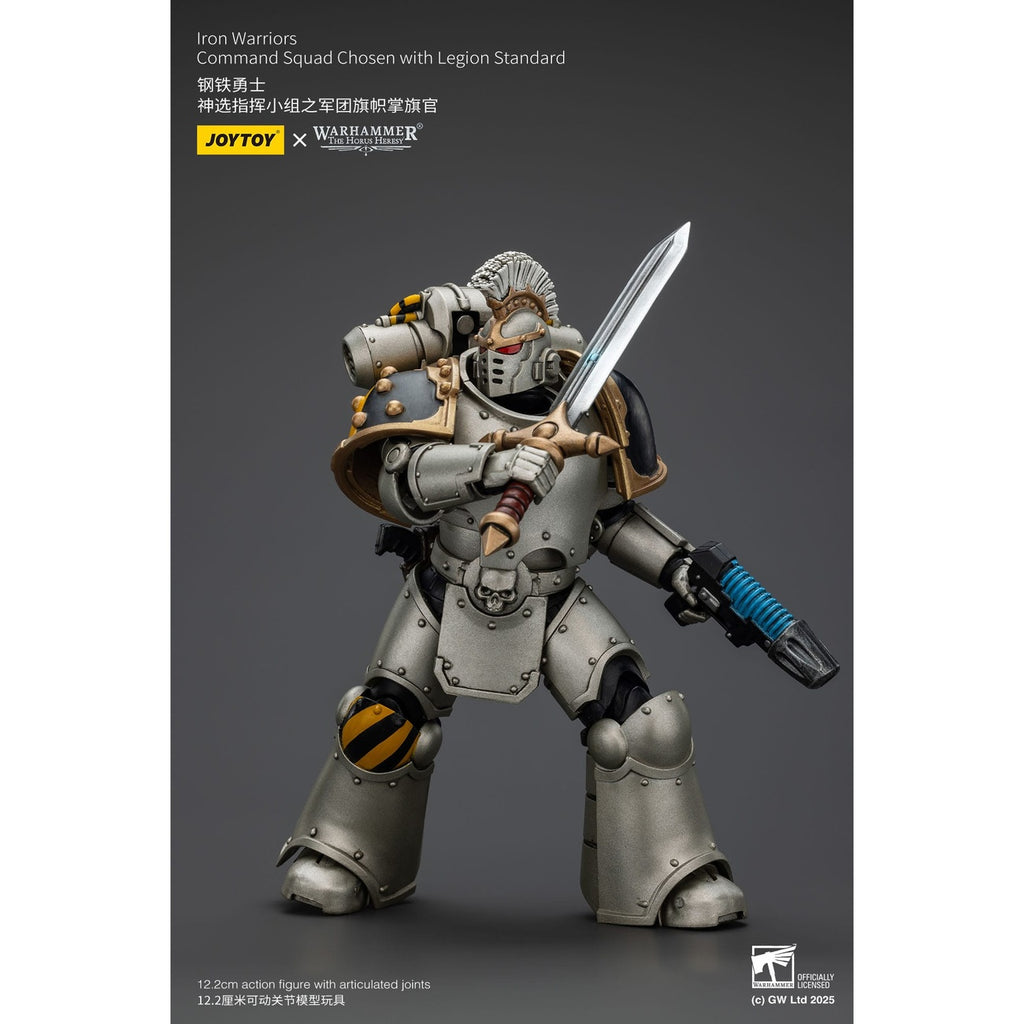 Product image Warhammer The Horus Heresy Action Figure 1/18 Iron Warriors Command Squad Chosen with Legion Standard 12 cm
