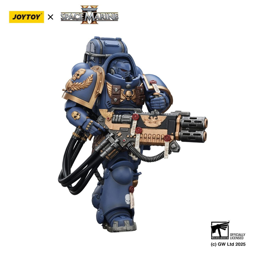 Image produit Warhammer 40,000: Space Marine 2 Figurine articulée Ultramarines Heavy Artificer Armor avec Relic Multi-Melta 13 cm