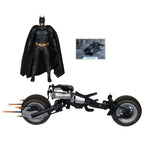 Image produit The Dark Knight DC Multiverse figurine articulée avec véhicule Batman & The Batpod 18 cm