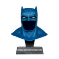 Image produit The Dark Knight Returns DC Direct Mini Réplique 1/3 Masque de Batman 19 cm