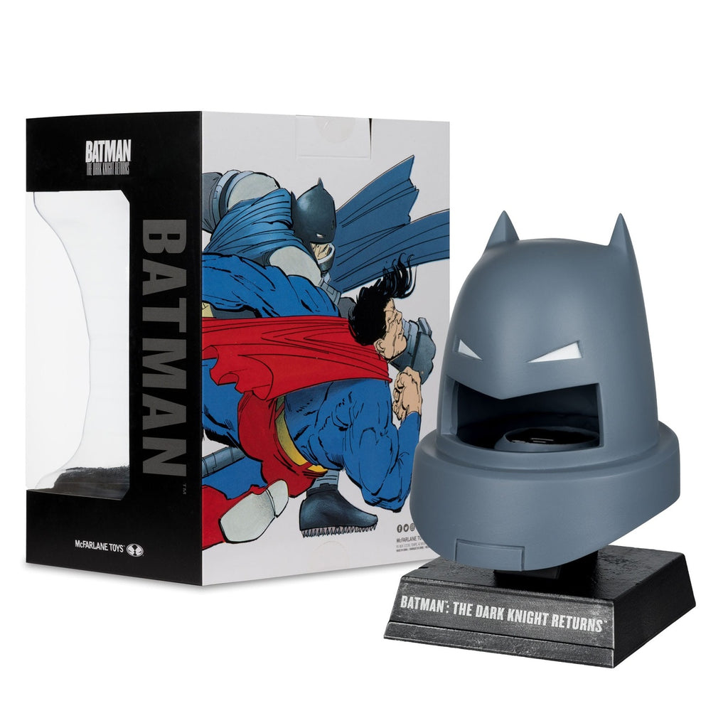 Image produit Batman DC Direct mini-réplique 1/3 Masque de Batman armuré (The Dark Knight Returns) 18 cm