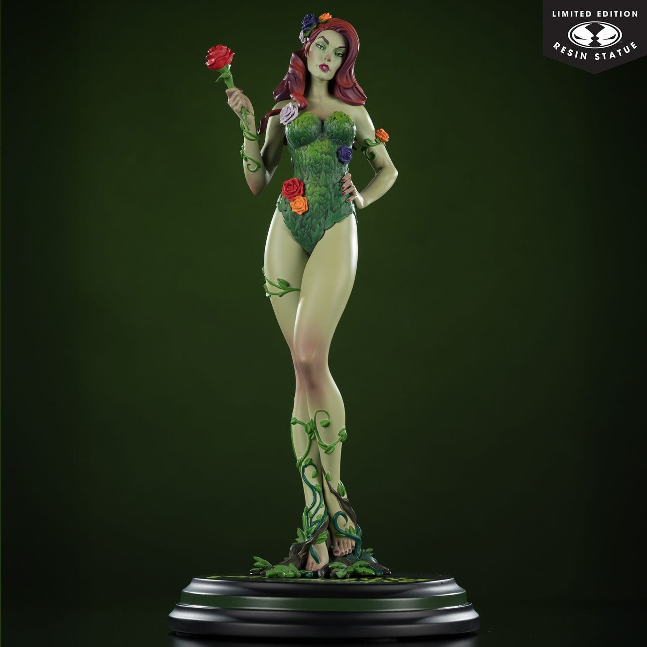 Image produit DC Direct Cover Girls Statue 1/8 Poison Ivy by J. Scott Campbell 24 cm