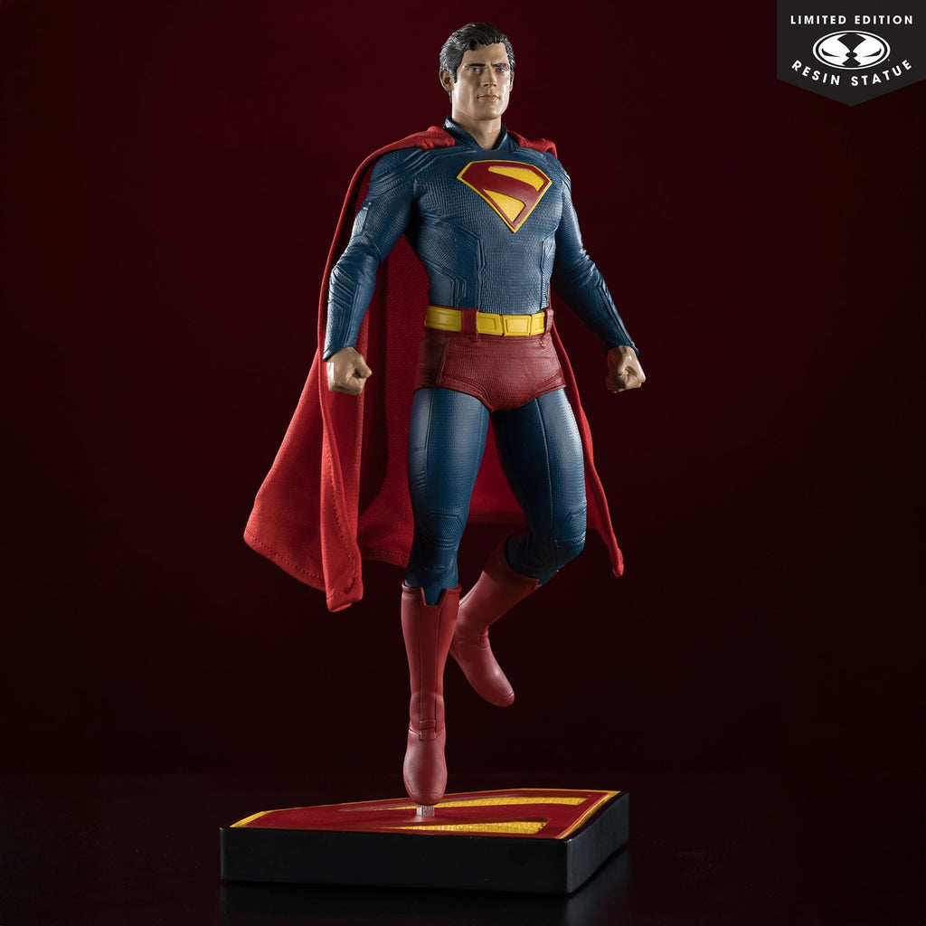 Image produit Superman (2025) DC Direct Statue 1/6 Superman 35 cm
