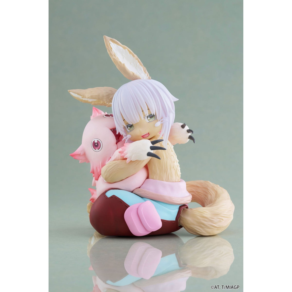 Image produit Made in Abyss: The Golden City of the Scorching Sun Statue PVC Desktop Cute Figure Nanachi & Mitty Reissue 13 cm