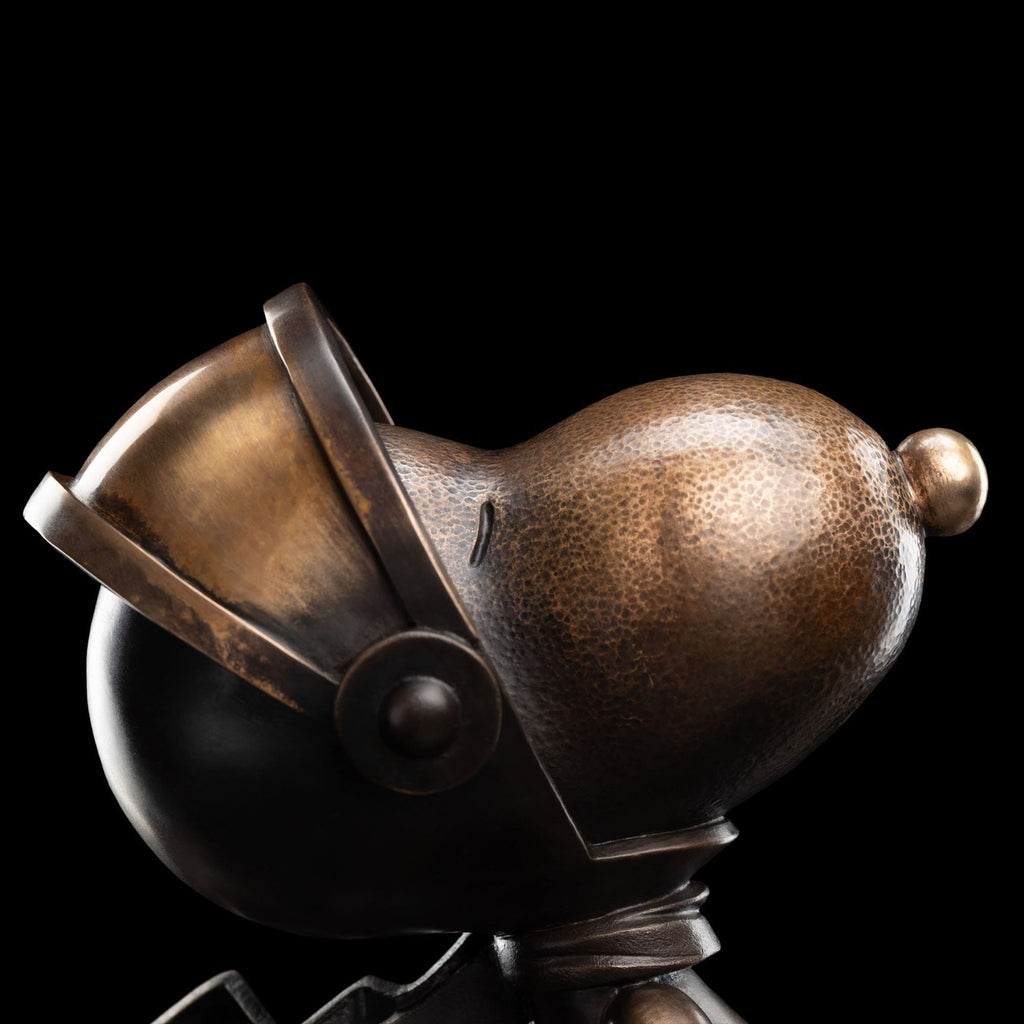 Product image Peanuts Bronze Statue Snoopy: First Beagle on the Moon Limited Edition 29 cm