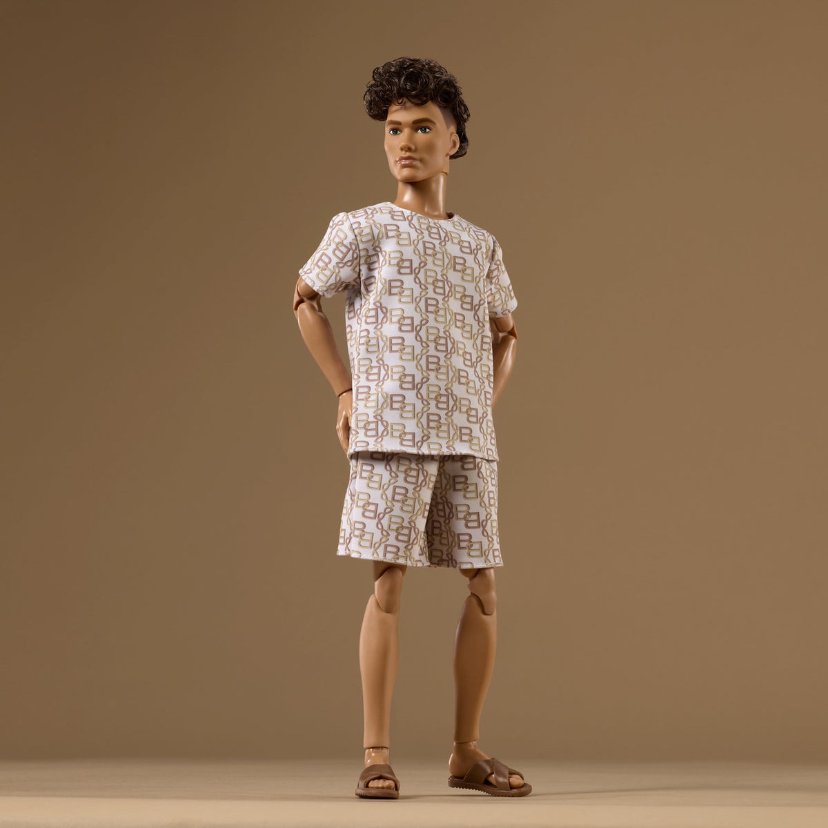 Image produit Poupée Barbie Signature Ken Barbie Basics : Model 10