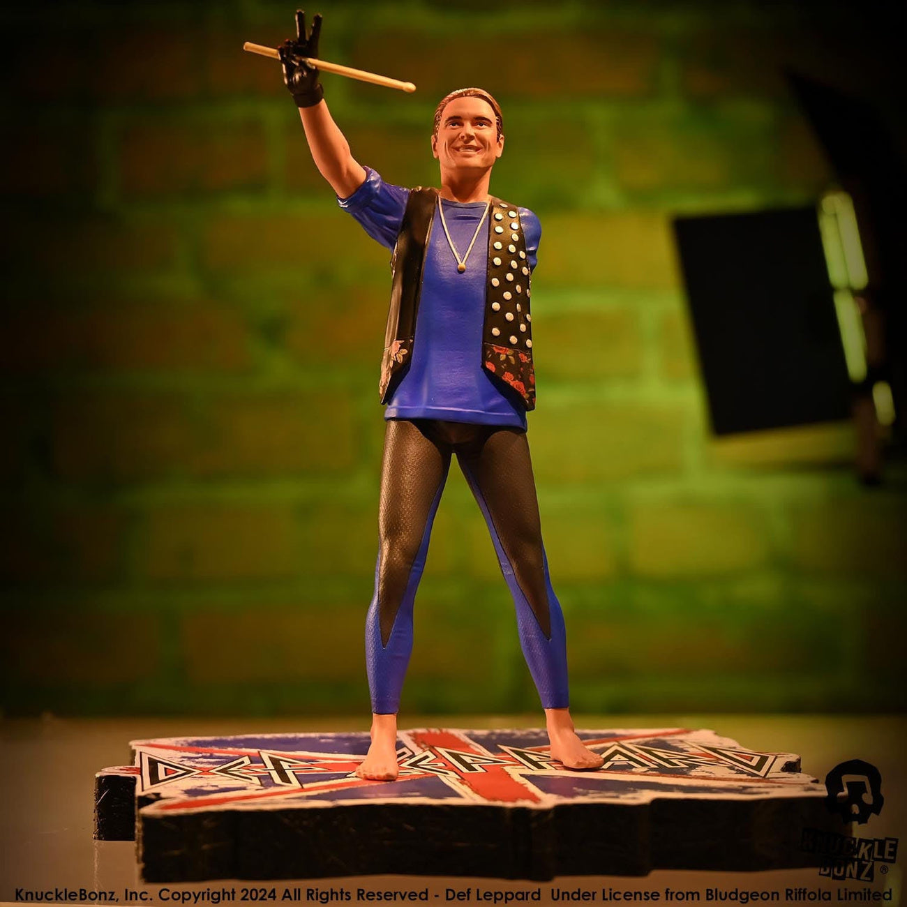 Image produit Def Leppard Statue Rock Iconz Rick Allen 24 cm