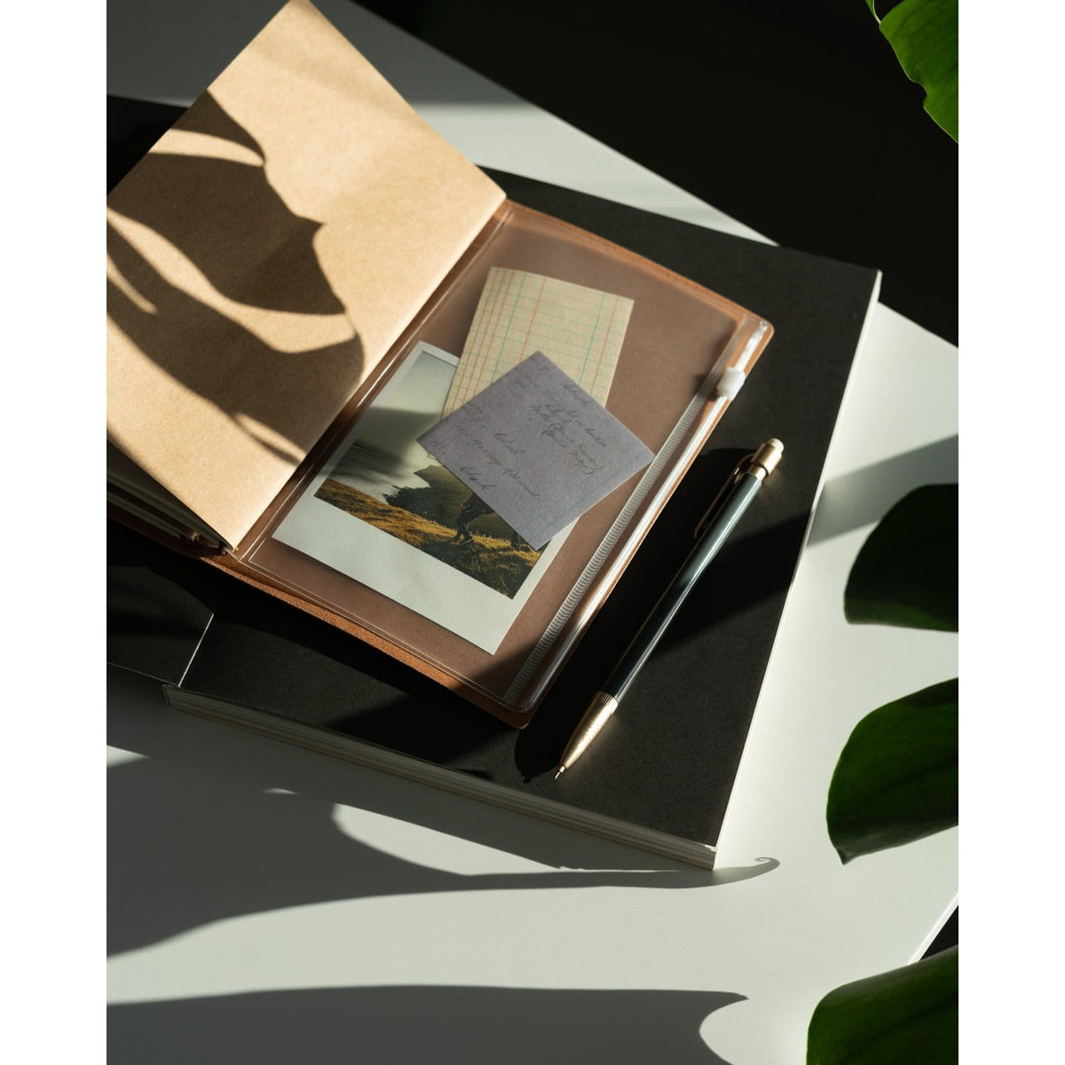 Image produit One Piece carnet de voyage 20 cm