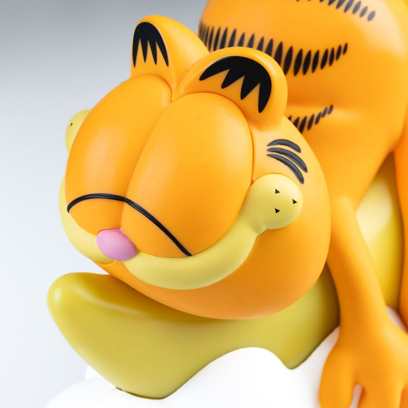 Product image Garfield Lamp with USB-C