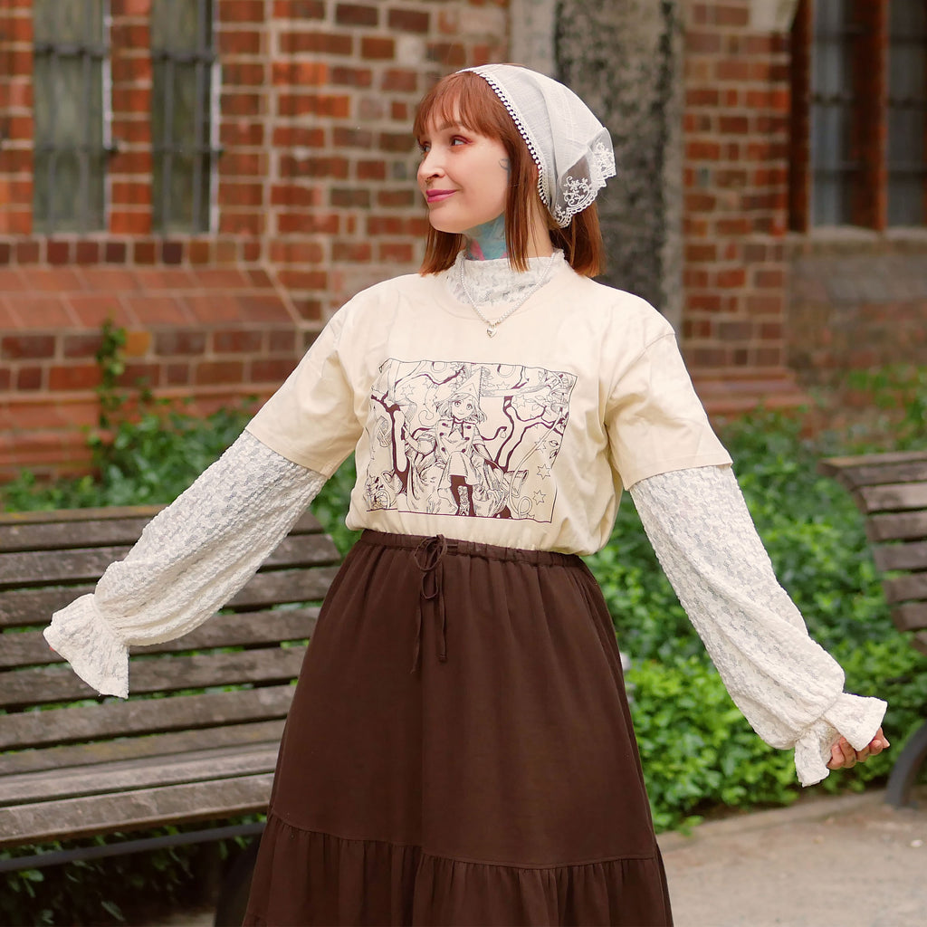 Image produit T-shirt beige pour les fans de Coco et Atelier of Witch Hat