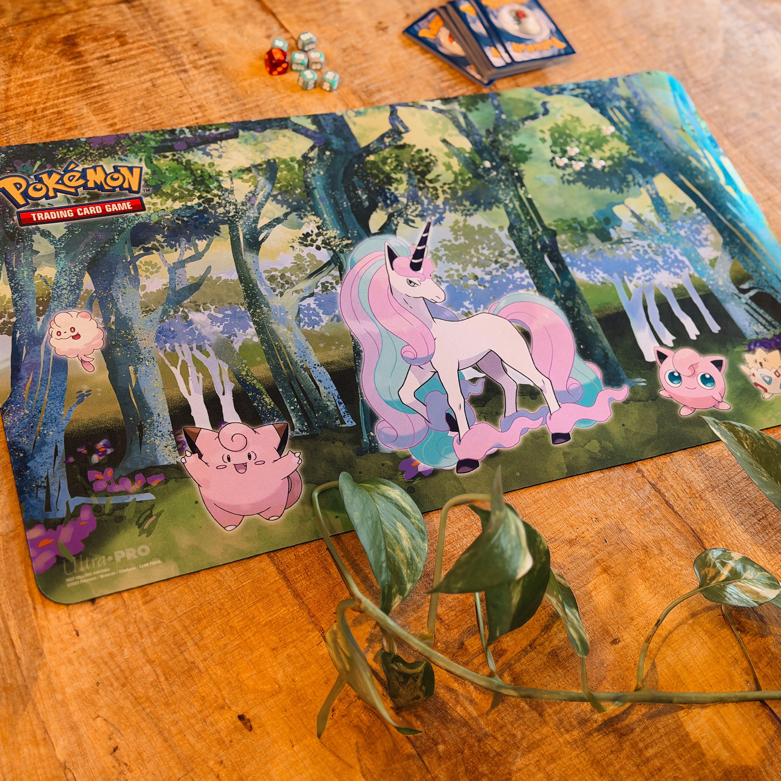 Image produit Pokémon - Tapis de jeu Clairière enchantée