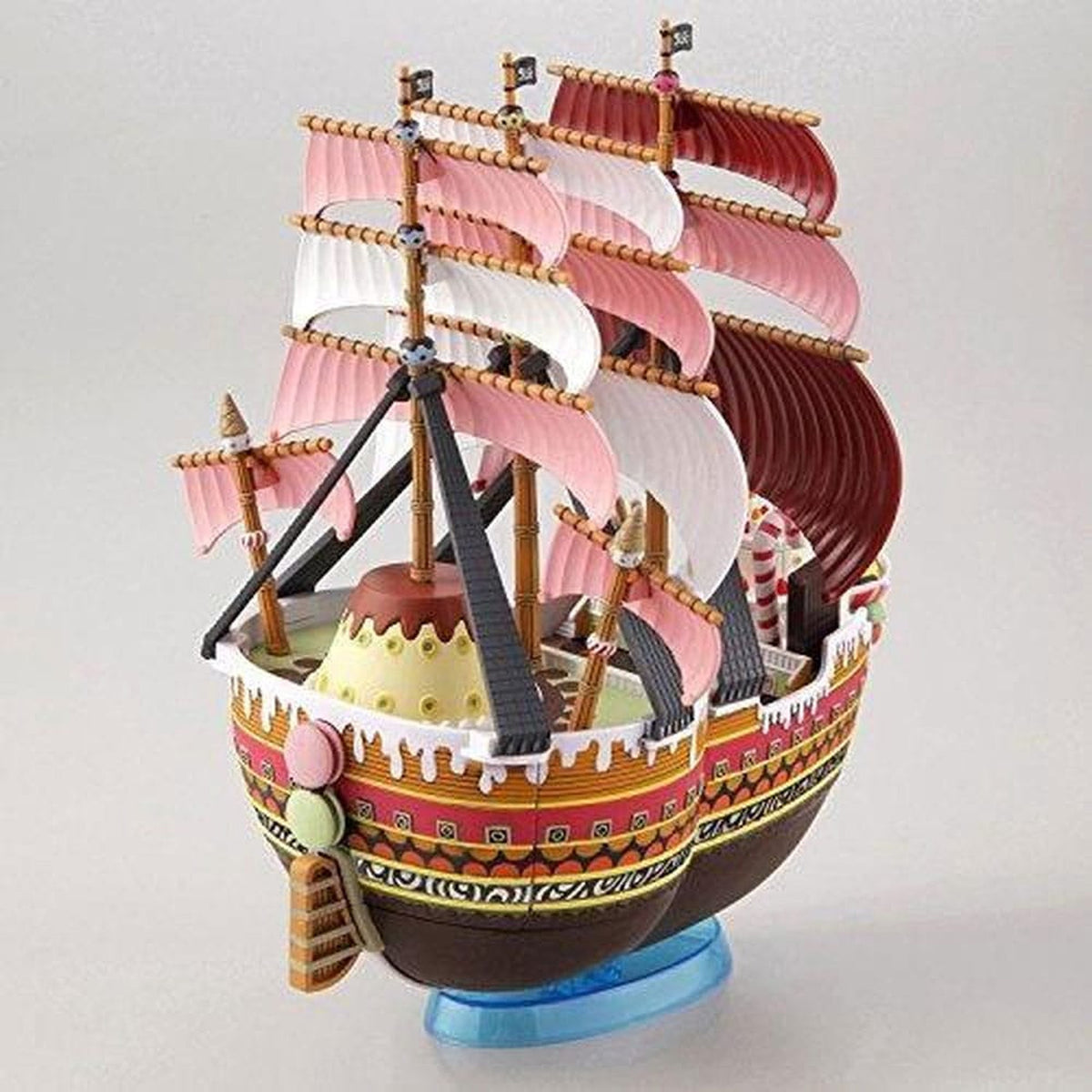 Image produit One Piece - Queen Mama Chanter Maquette Grand Ship Collection