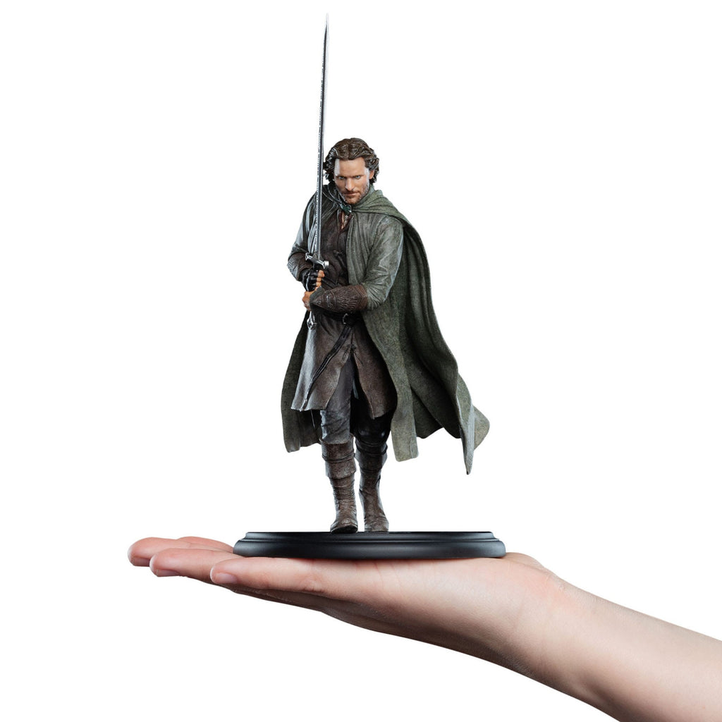 Image produit Le Seigneur des Anneaux Mini Statue Aragorn 20 cm