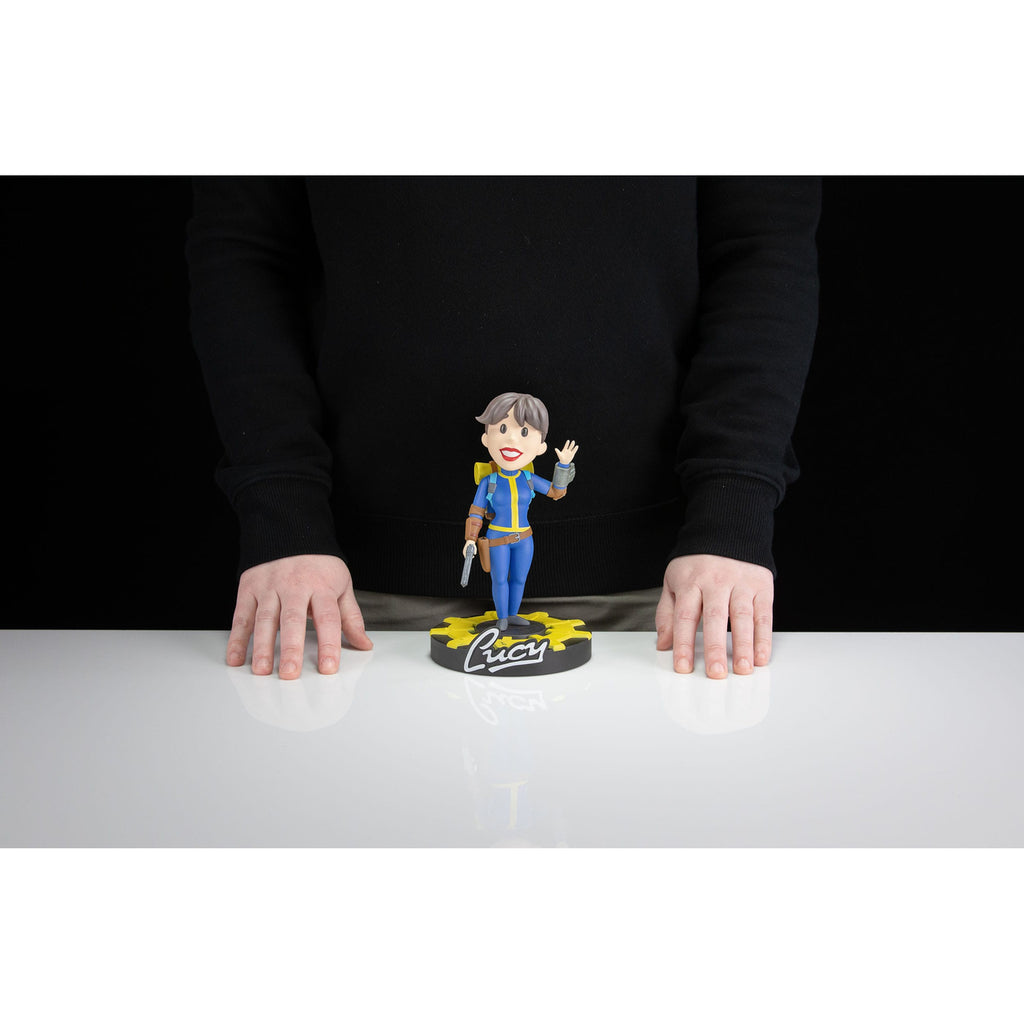 Image produit Figurine en vinyle Fallout Lucy 20 cm