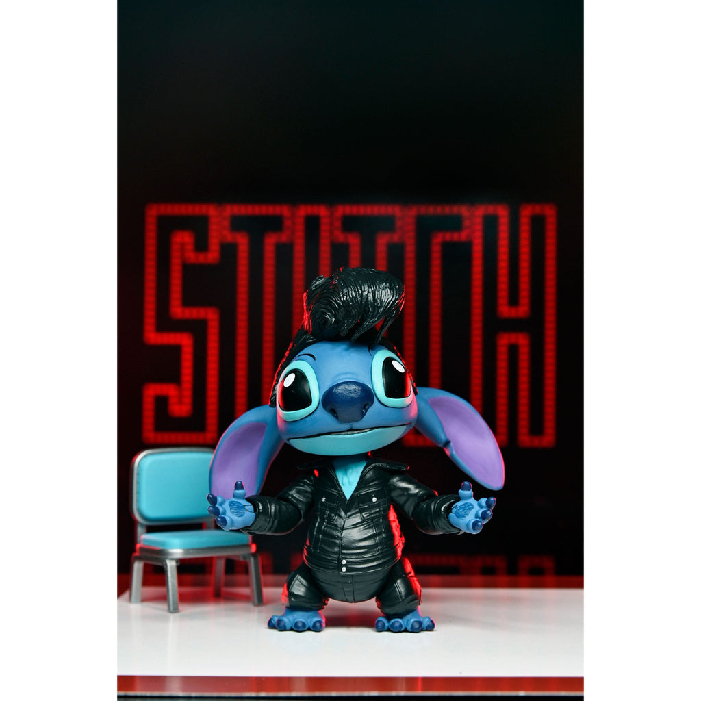 Image produit Lilo & Stitch Figurine articulée Ultimate Singer Elvis Stitch 7 cm