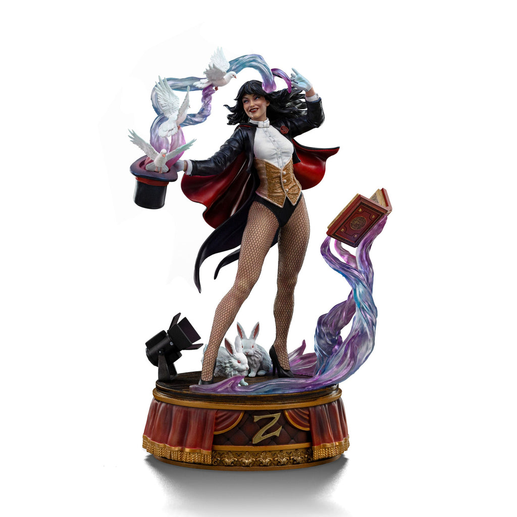 Product image DC Comics Art Scale Statue 1/10 Zatanna 27 cm