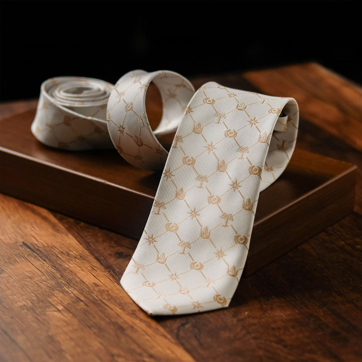 Product image The Lord of the Rings - Symbols Tie