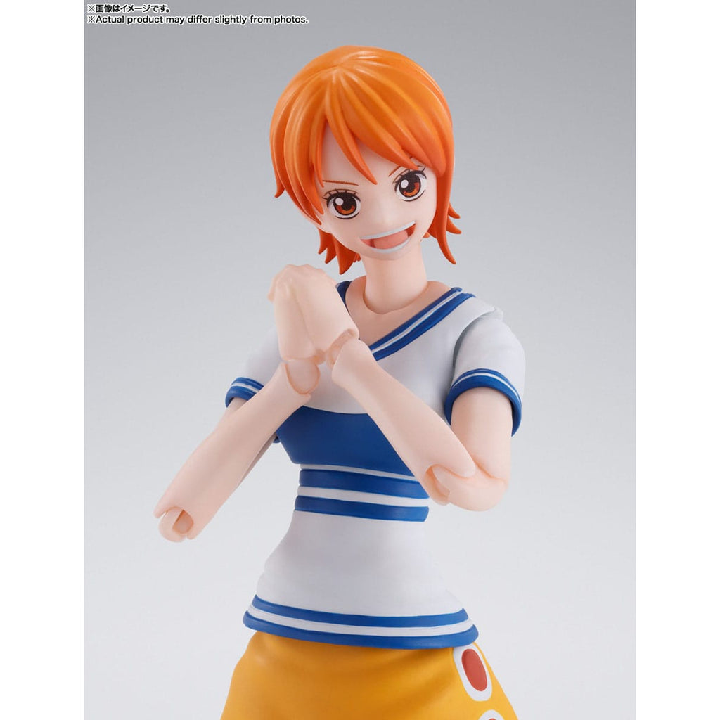 Image produit One Piece figurine articulée S.H. Figuarts Nami Romance Dawn 14 cm