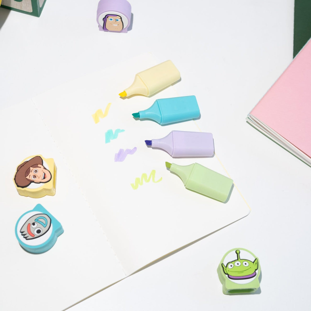 Image produit Toy Story - Set de 4 surligneurs avec toppers