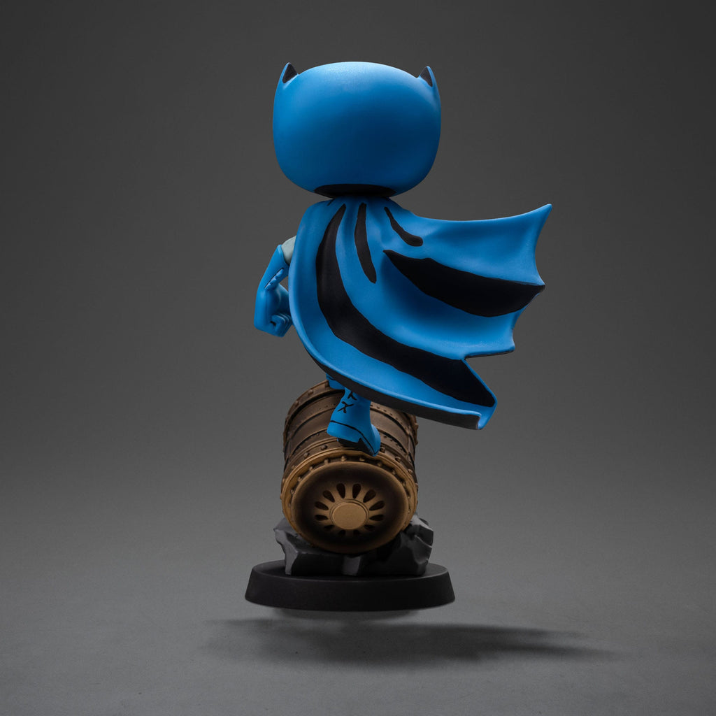 Image produit Figurine PVC Mini Co. Batman sur le Bat-Signal (Variante bleue)