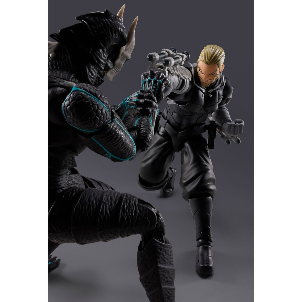 Image produit Kaiju No. 8 figurine articulée S.H.Figuarts Isao Shinomiya 17 cm