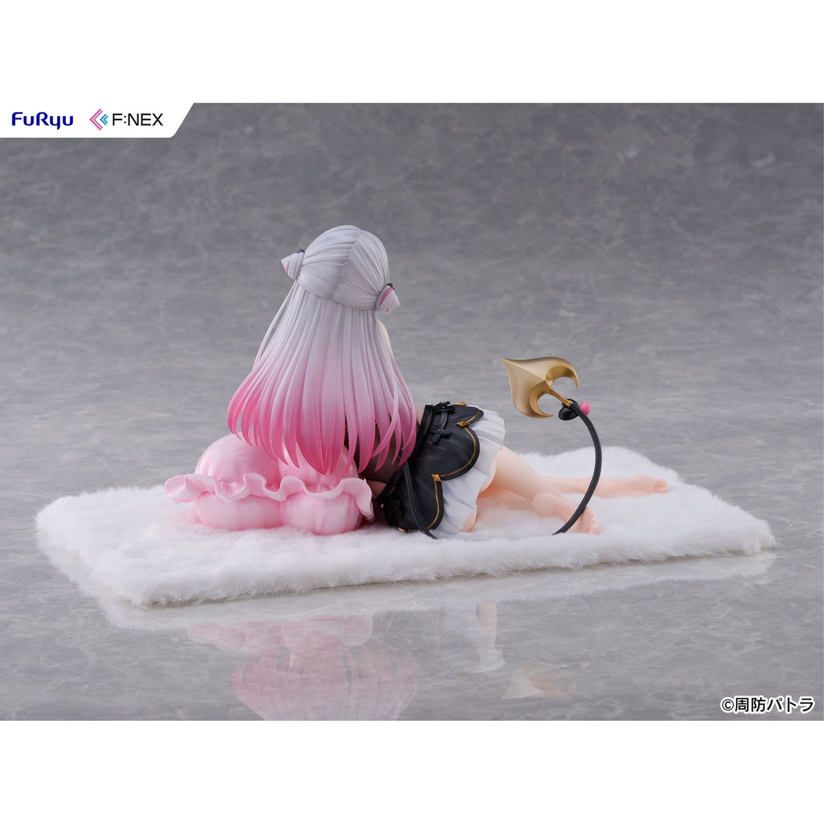 Product image Virtual YouTuber F:NEX PVC Statue 1/7 Patra Suou Gaming