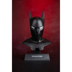 Produktbild DC Direct Prop-Replik 1/3 Batman Cowl (Batman Beyond