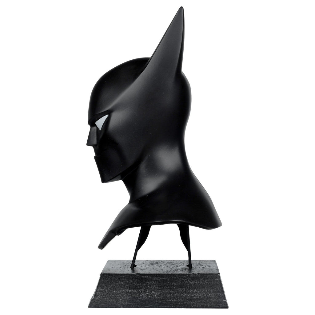 Produktbild DC Direct Prop-Replik 1/3 Batman Cowl (Batman Beyond