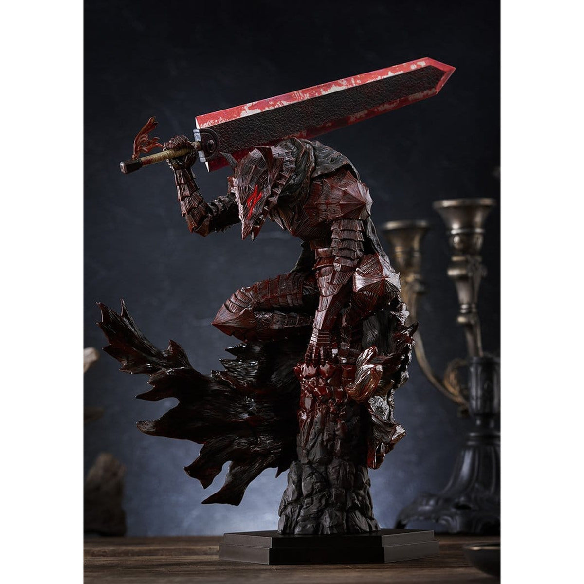 Image produit Berserk - Figurine Pop Up Parade Guts (armure du Berserker) version peinture sanglante